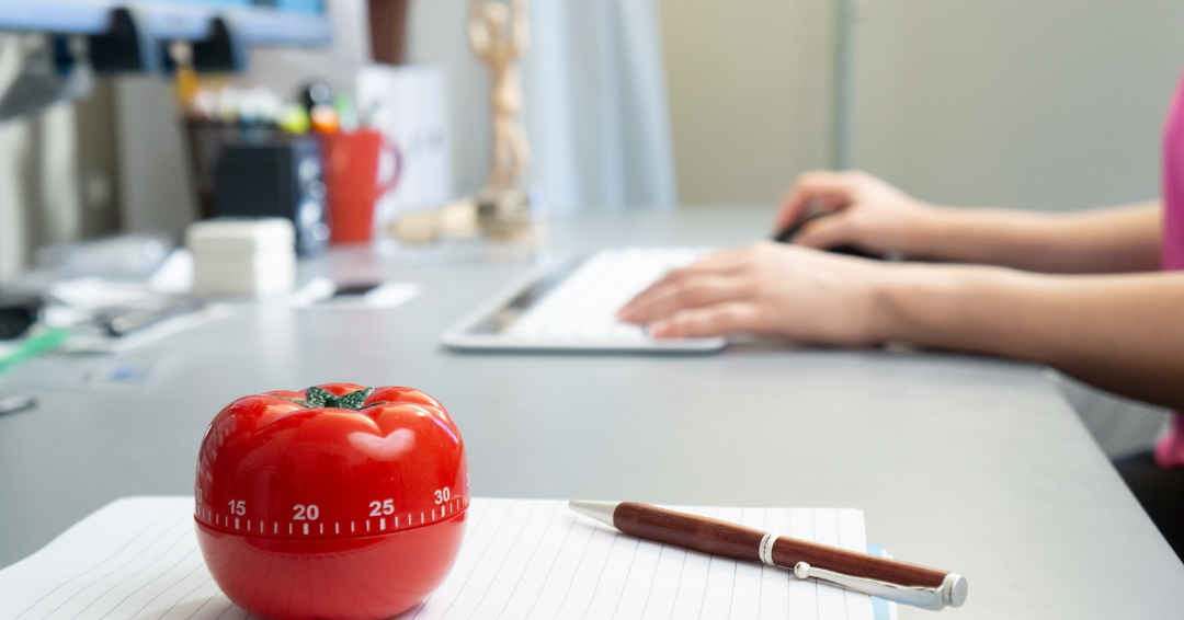 use pomodoro technique to manage trouble with concentration